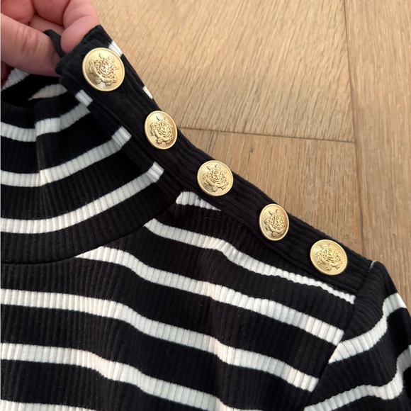 SOLD J. Crew Vintage Ribbed Turtleneck Sweater - Picture 2 of 4